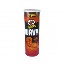 Pringles Wavy Smoked Cheddar Large
